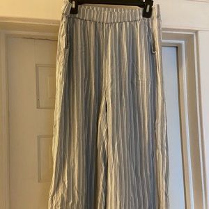 Blue striped coulet pants